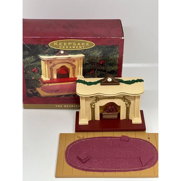 VTG 1993 Hallmark Keepsake Ornament | The Bearingers Fireplace with Floor Base - Picture 5 of 10